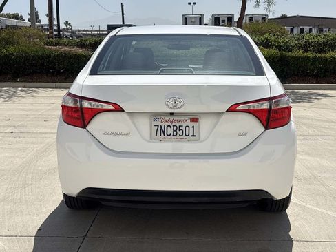 Used 2016 Toyota Corolla LE FWD image 4