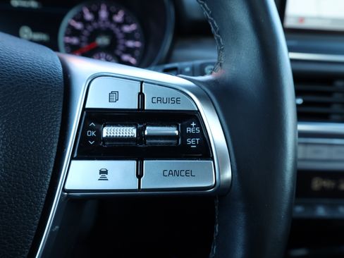 Used 2021 Kia Telluride SX w/ SX Prestige Package image 31