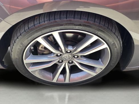 Used 2020 Acura TLX w/ Technology Package FWD image 4