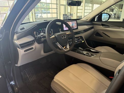 Used 2026 INFINITI QX60 Luxe FWD image 26