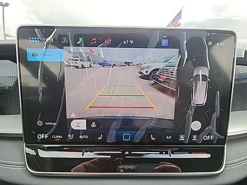 New 2026 Volkswagen Tiguan SE R-Line AWD/4WD image 11