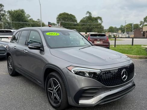 Used 2024 Mercedes-Benz EQB 250+ image 6
