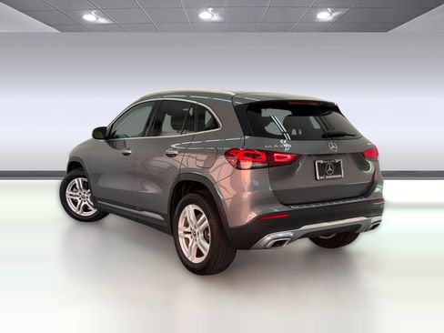 Used 2023 Mercedes-Benz GLA 250 4MATIC image 3