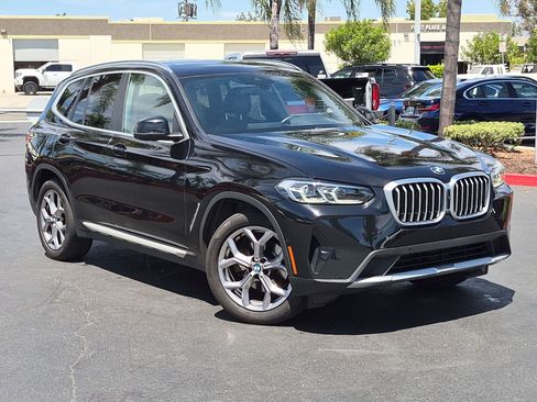 Used 2024 BMW X3 sDrive30i w/ Convenience Package RWD image 2