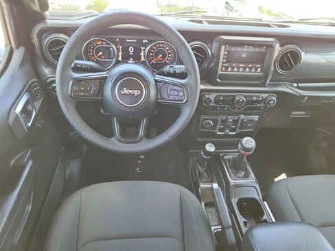 Used 2023 Jeep Wrangler Unlimited Sport AWD/4WD image 18