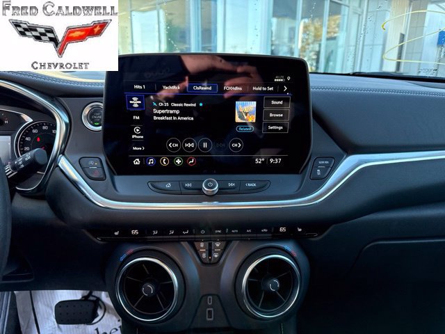 Used 2024 Chevrolet Blazer LT w/ Convenience Package FWD image 12
