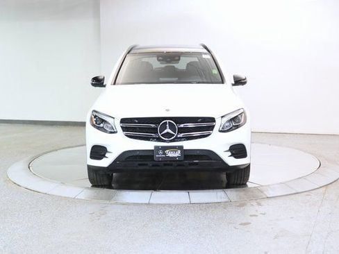 Used 2019 Mercedes-Benz GLC 300 4MATIC image 7