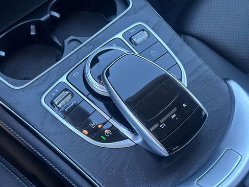 Used 2017 Mercedes-Benz GLC 300 4MATIC Coupe image 33