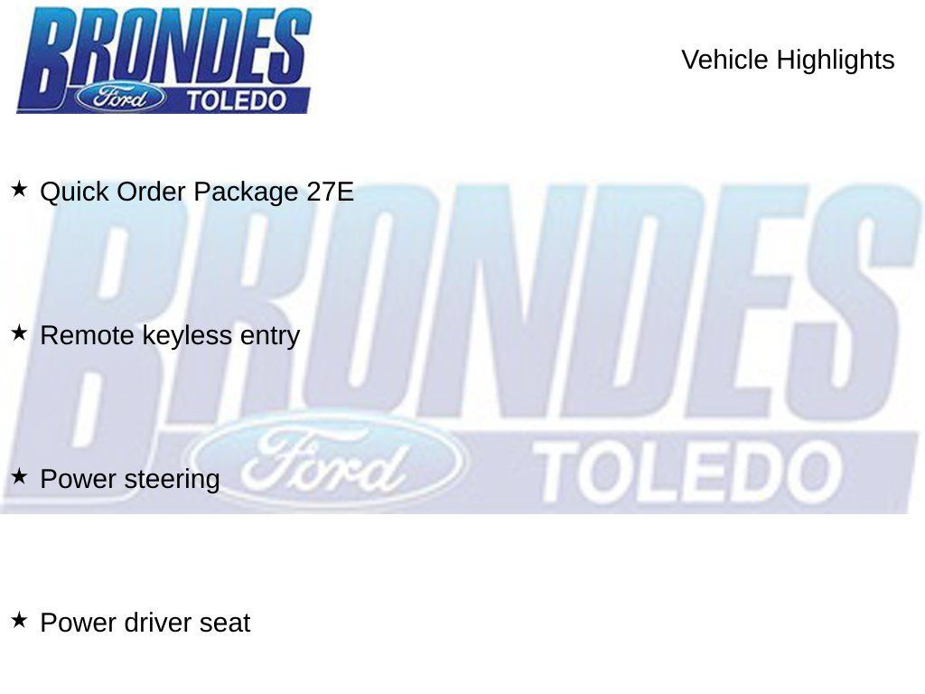Used 2023 Chrysler Voyager LX FWD image 5