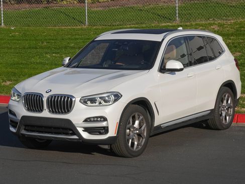Used 2021 BMW X3 xDrive30i w/ Executive Package image 5