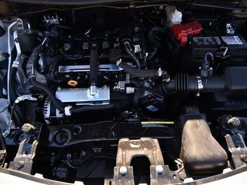 New 2025 Nissan Versa SR image 23