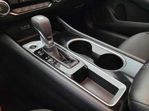 Used 2024 Nissan Altima 2.5 SV image 26