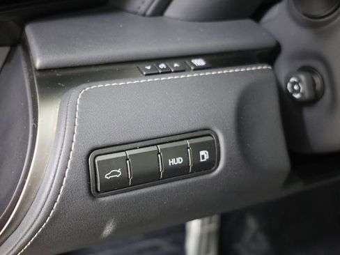 Used 2022 Lexus LC 500 Coupe w/ Performance Package image 23