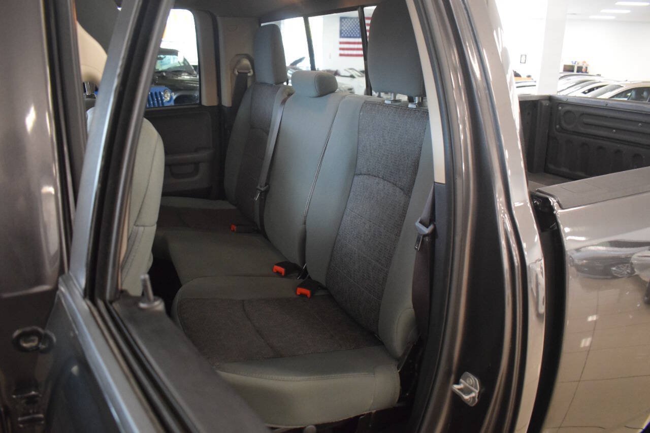 Used 2015 RAM 1500 Big Horn AWD/4WD image 38