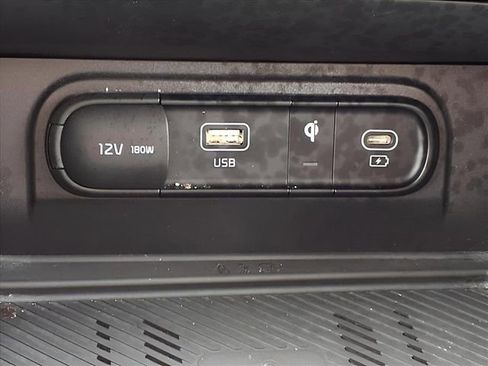Used 2023 Kia Sportage EX image 21