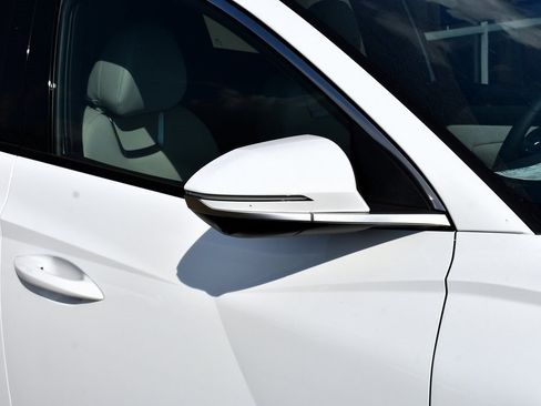 New 2026 Hyundai Tucson Limited image 8