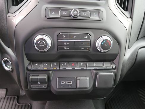 New 2026 GMC Sierra 1500 Pro w/ Pro Value Package image 17