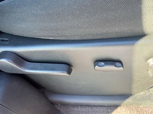 Used 2010 Chevrolet Silverado 1500 LT image 12