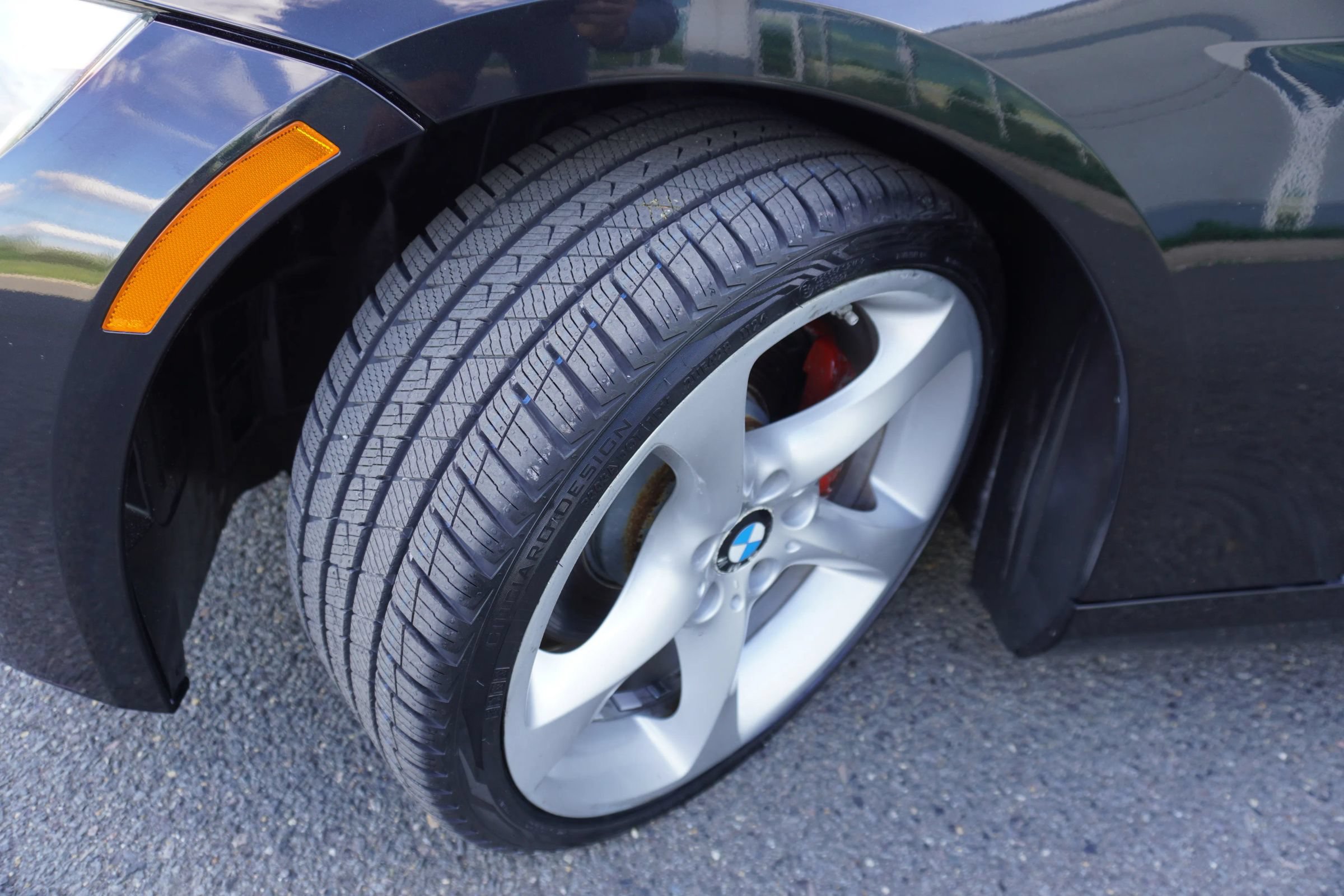 Used 2011 BMW 335i Convertible w/ M Sport Pkg RWD image 26