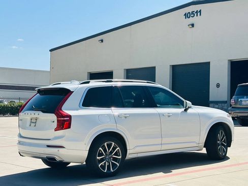 Used 2019 Volvo XC90 T6 Momentum w/ Advanced Package AWD/4WD image 11