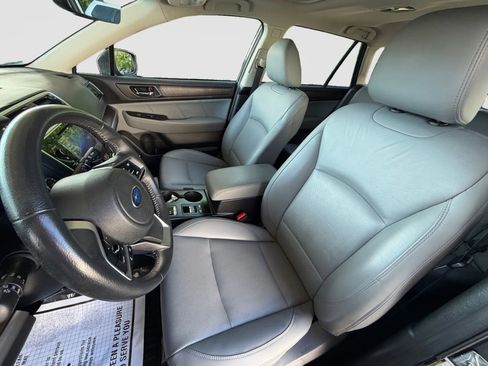 Used 2018 Subaru Outback 2.5i Limited AWD/4WD image 13