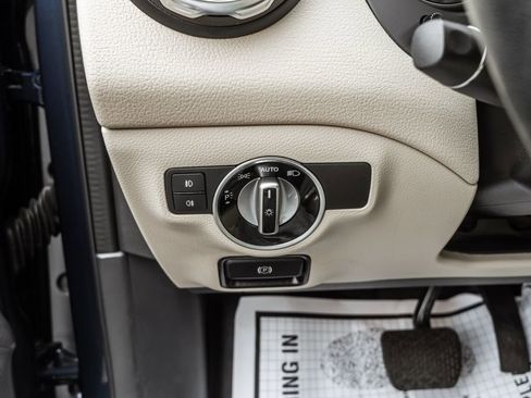 Used 2020 Mercedes-Benz GLA 250 4MATIC image 17