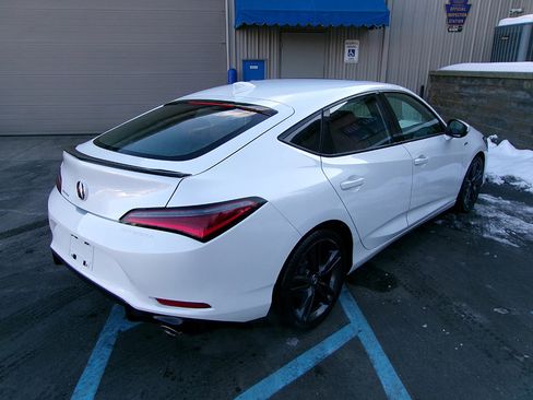 Used 2023 Acura Integra A-Spec image 5