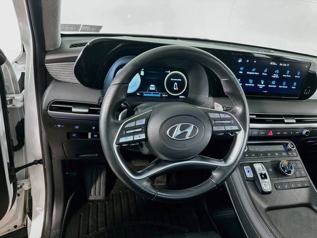 Used 2024 Hyundai Palisade Limited AWD/4WD image 21