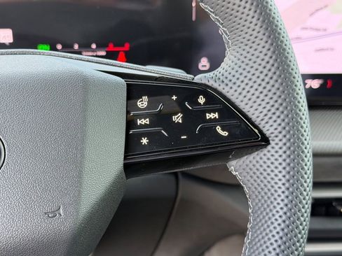 New 2025 Audi SQ5 Premium Plus image 27