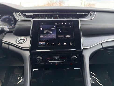 Used 2024 Jeep Grand Cherokee L Laredo w/ Trailer Tow Package AWD/4WD image 25