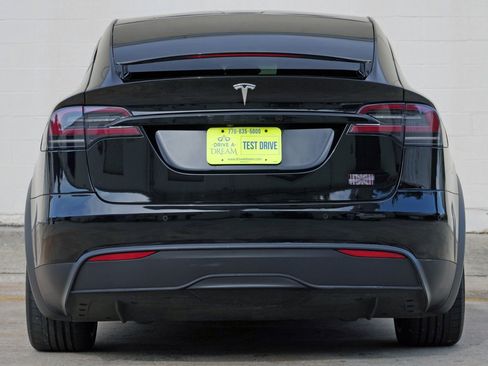 Used 2022 Tesla Model X Plaid AWD/4WD image 11