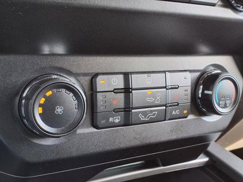 Used 2019 Ford F150 XLT w/ Equipment Group 302A Luxury image 7