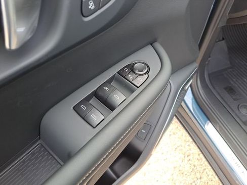 New 2026 Buick Enclave Preferred w/ Power Package image 18