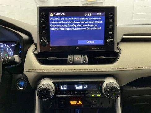 Used 2022 Toyota RAV4 Limited AWD/4WD image 15