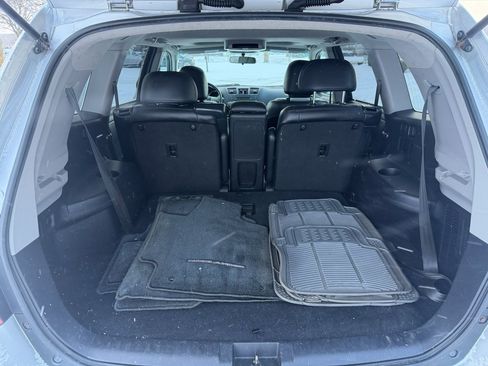Used 2010 Toyota Highlander SE image 17