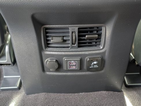 Certified 2024 Nissan Titan SV w/ SV Convenience Package image 16