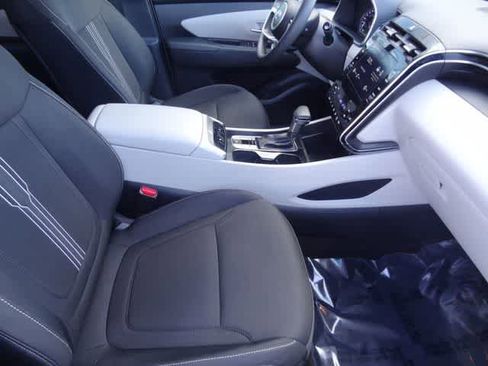 Used 2024 Hyundai Tucson SEL image 15