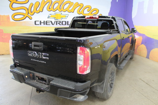 Used 2022 GMC Canyon Elevation w/ Elevation Premium Package AWD/4WD image 8
