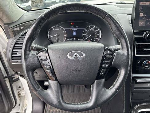 Used 2023 INFINITI QX80 Luxe w/ All-Season Package AWD/4WD image 19