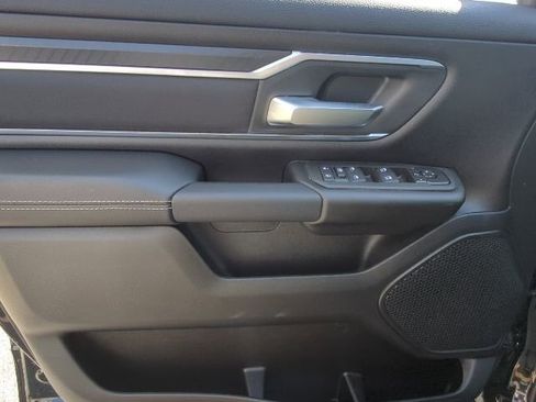 New 2026 RAM 1500 4x4 Crew Cab image 24