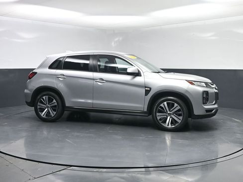 Used 2024 Mitsubishi Outlander Sport ES image 20