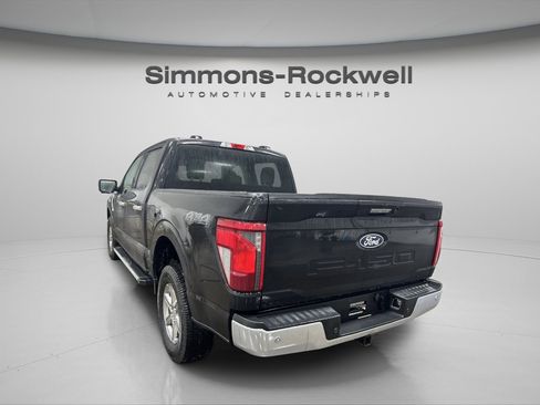 Used 2024 Ford F150 XLT image 6