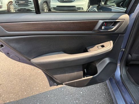 Used 2015 Subaru Legacy 2.5i Limited AWD/4WD image 28