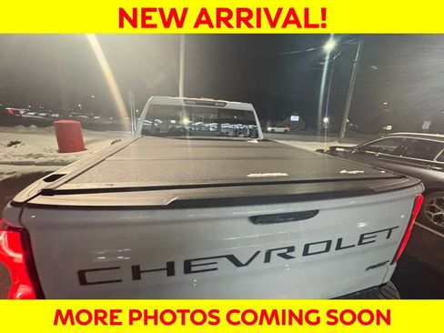 Used 2023 Chevrolet Silverado 1500 RST w/ Convenience Package II image 5