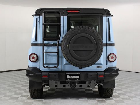 New 2025 INEOS Grenadier Base image 5