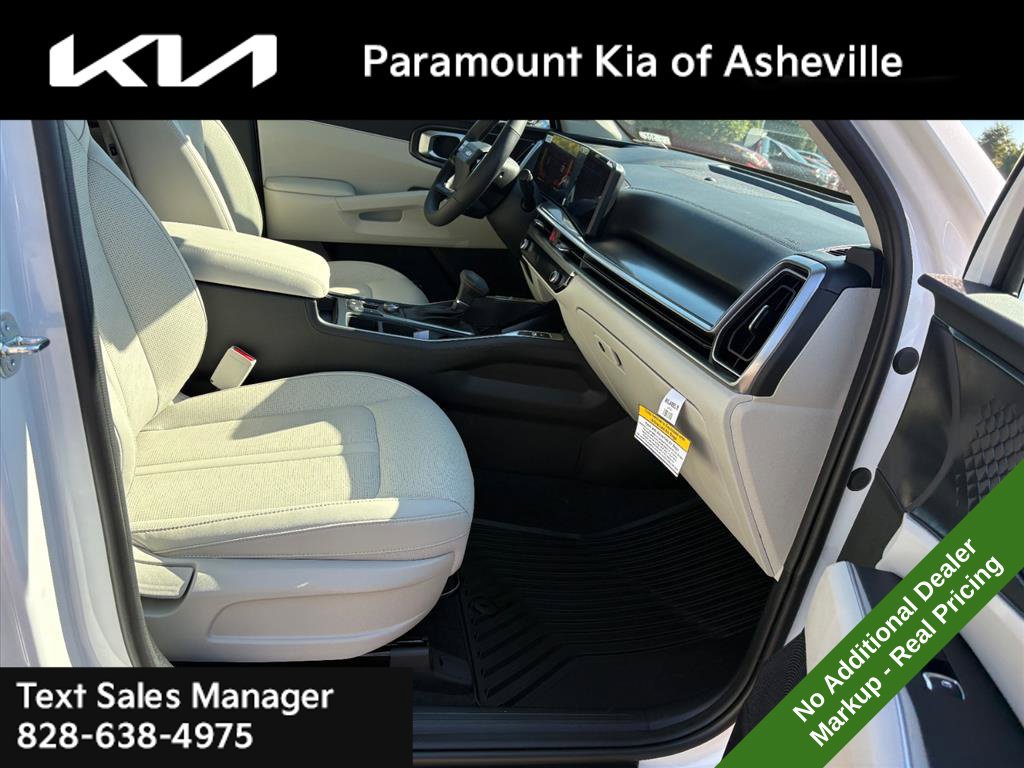 New 2026 Kia Sorento S AWD/4WD image 21