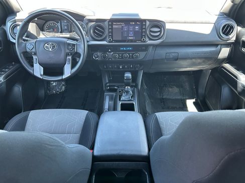 Used 2021 Toyota Tacoma TRD Off-Road w/ Technology Package AWD/4WD image 23