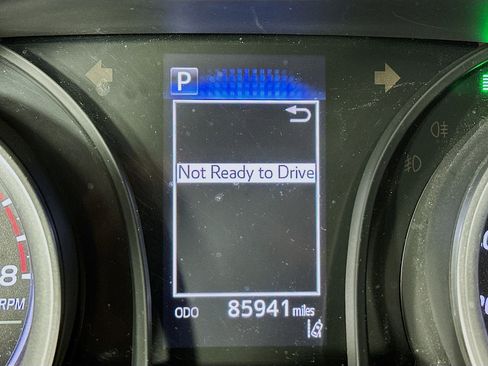 Used 2021 Toyota Camry LE image 18