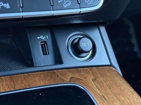 Used 2023 Audi Q5 2.0T Premium Plus w/ Premium Plus Package image 25