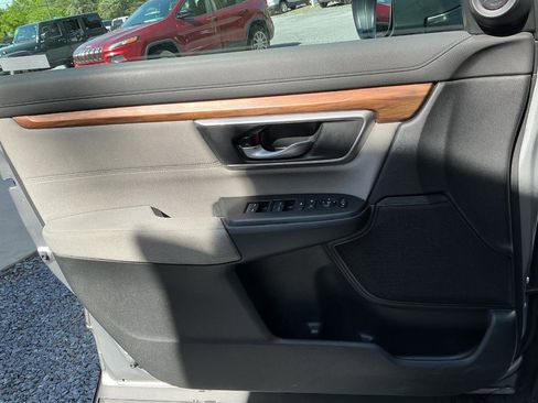 Used 2021 Honda CR-V EX image 9